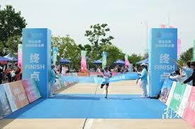 河北曲阳：乒乓跃动青春 赛事汇聚热情